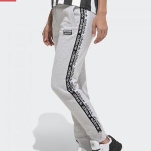 🖤NWT Adidas Joggers